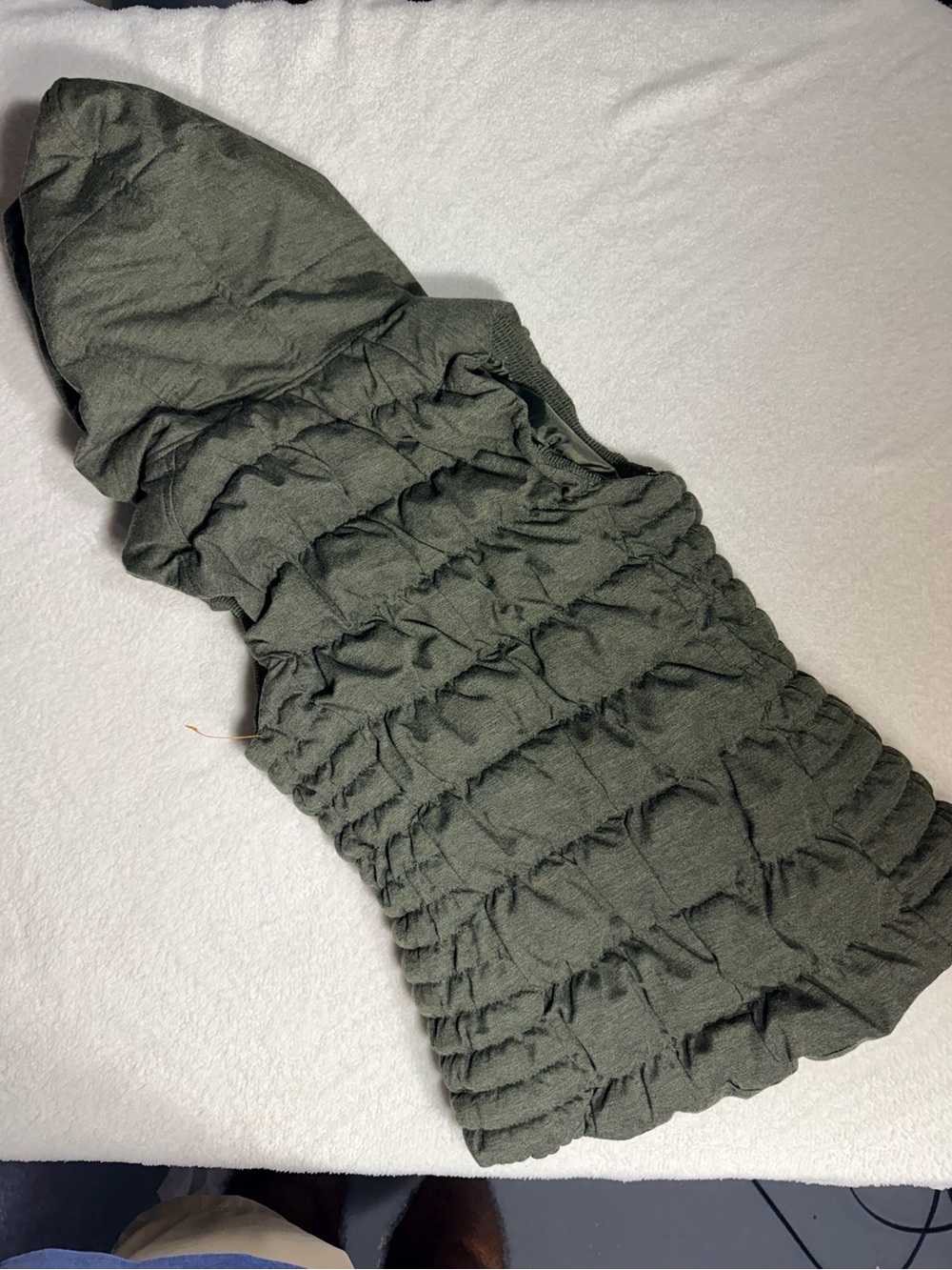 BE BY BLANC NOIR Olive Green Hooded Puffer Vest Full Zip Size S - Picture 3 of 7